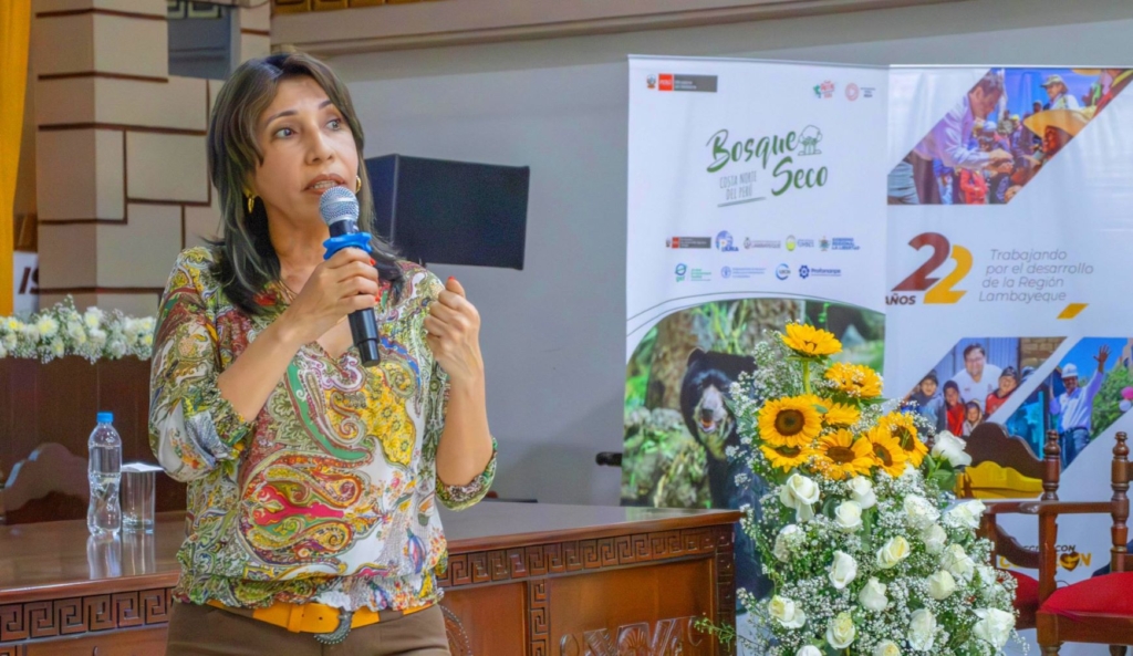 Presentamos nuestra experiencia en el VIII Congreso Regional Forestal en Lambayeque