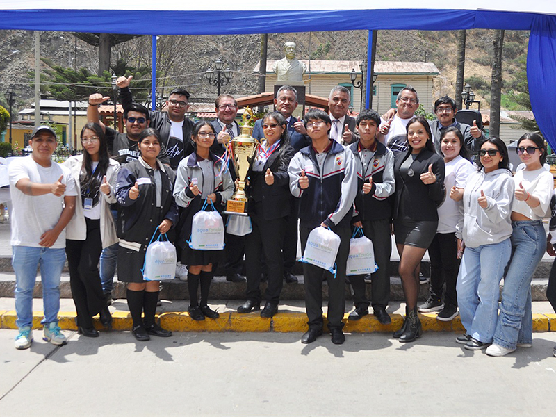 Celebramos el talento y compromiso educativo de la cuenca del río Rímac
