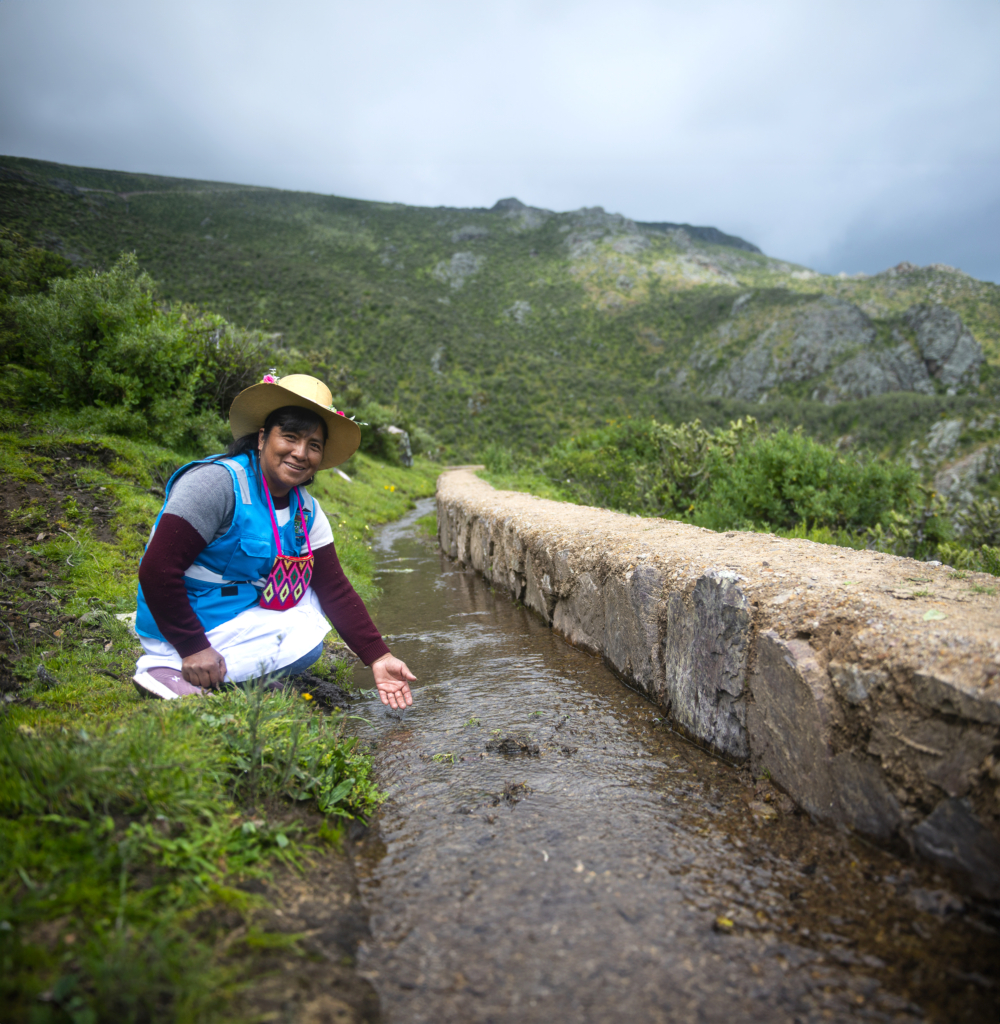 Mantenimiento de 48 km de amunas rehabilitadas por Backus
