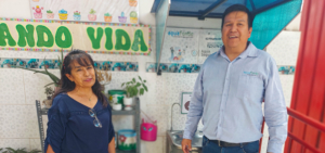 Regresamos a los colegios de Santa Eulalia para brindar agua segura desde el inicio del año escolar