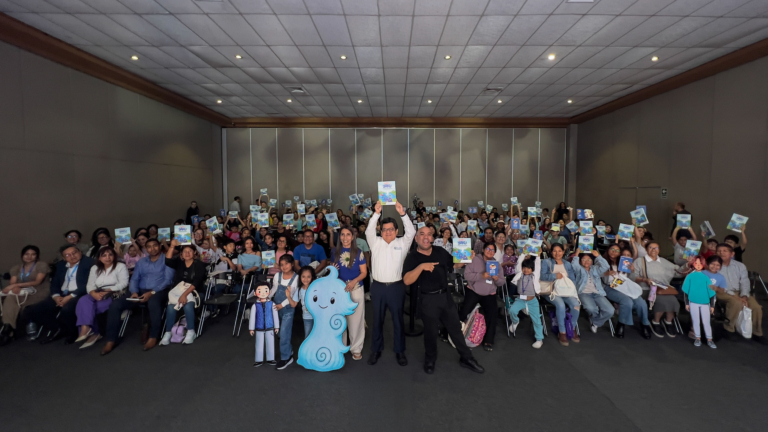 «Salvemos a Yaku» llegó a la FIL Lima 2026 para inspirar a nuevas generaciones a cuidar el agua